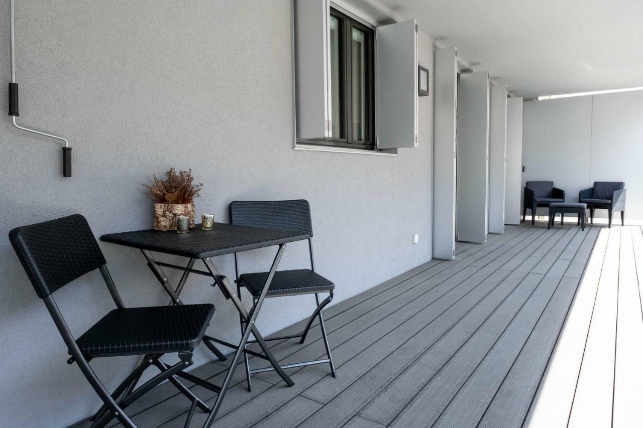 Family Apartment Near The Train Station Vevey Exterior foto